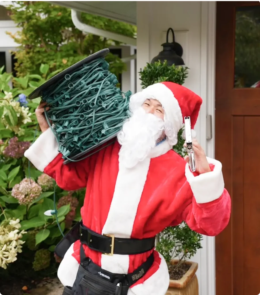 Johnny-Tsunami-Santa